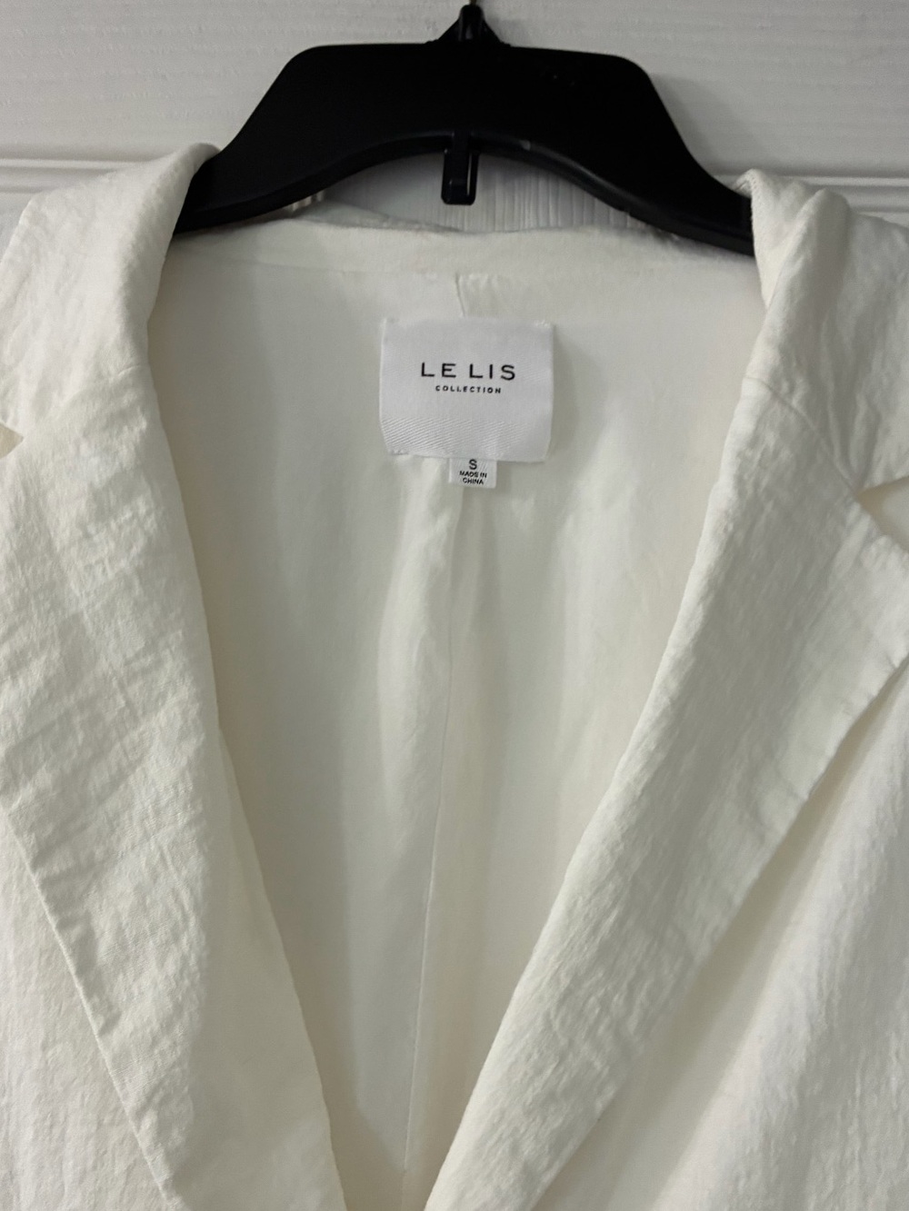 LE LIS Blazer - Picture 3 of 5